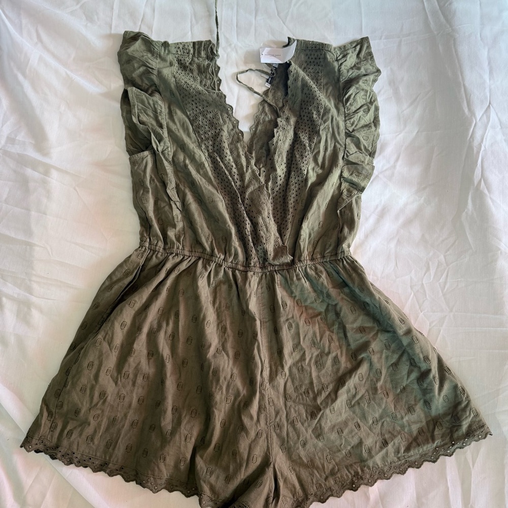 Olive Green Ruffled Romper - Picture 3 of 8
